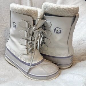 Sorel caribou faux fur waterproof white purple winter boots size 7